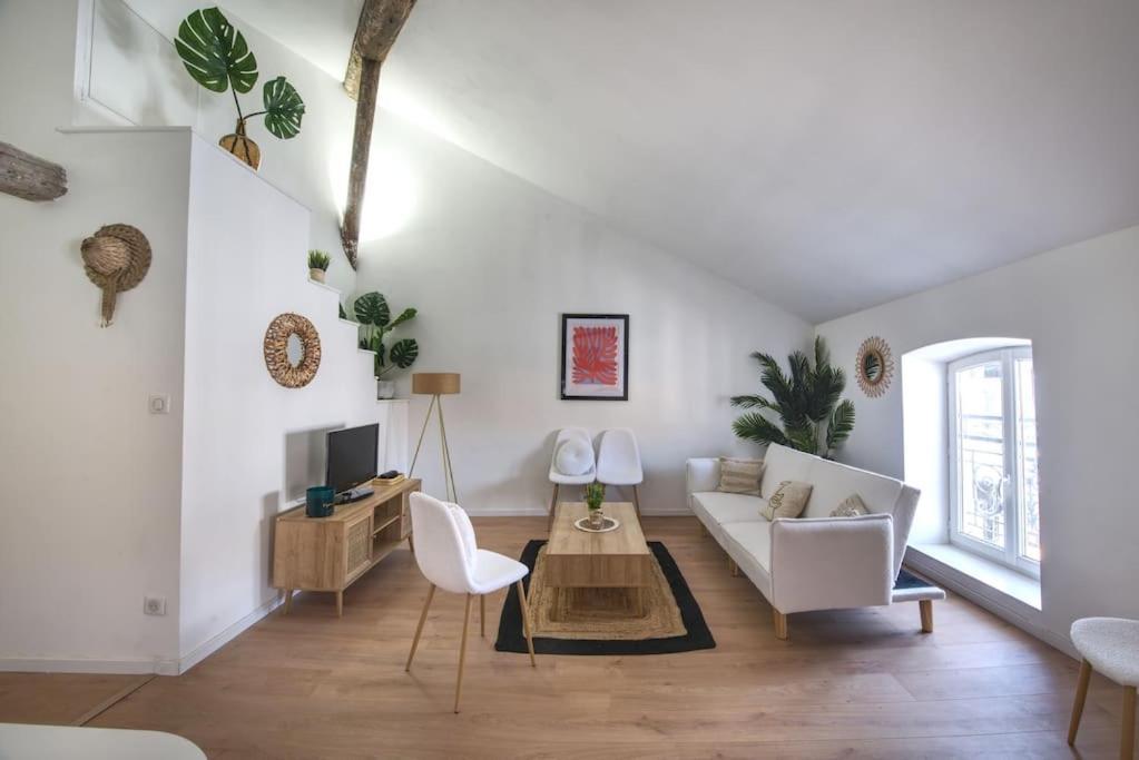 Superbe Appartement, Hypercentre, 4Chambres. Μπεζιέ Εξωτερικό φωτογραφία